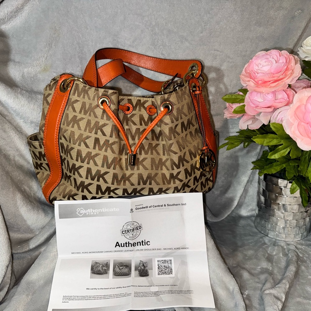 Michael Kors Ludlow Monogram Canvas & Orange Leather Shoulder Bag - Picture 10 of 10